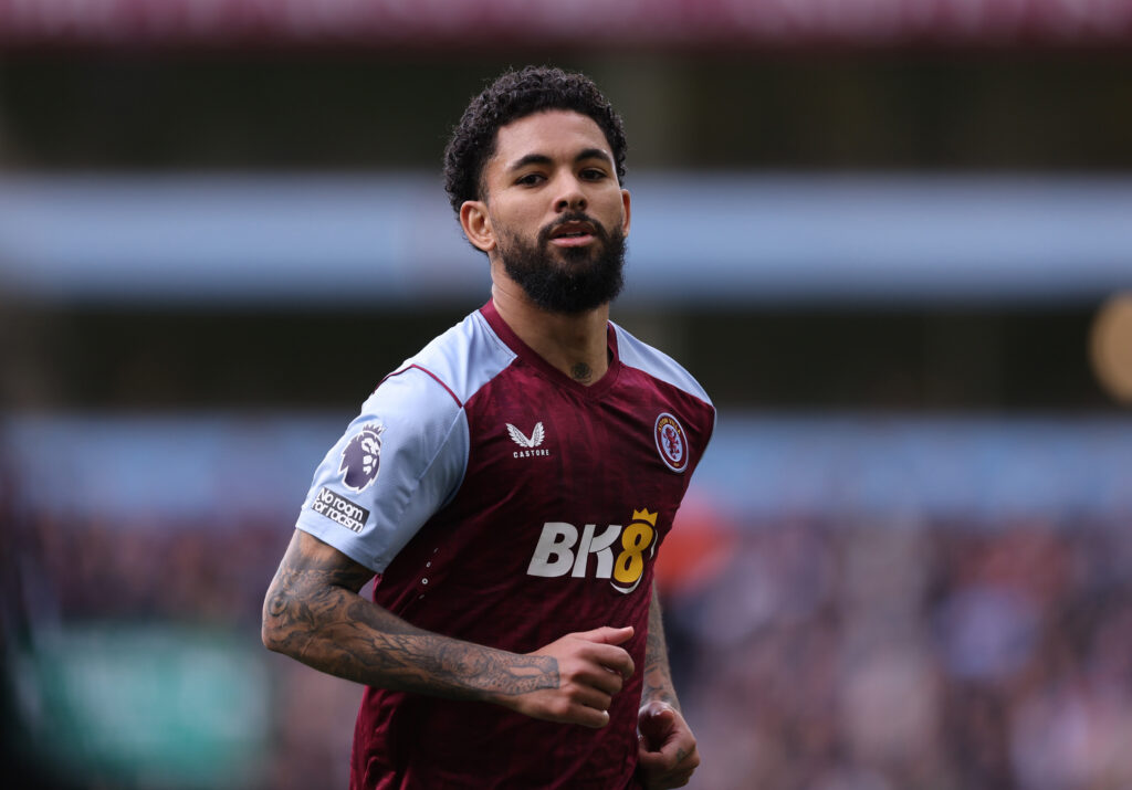Aston Villa. Douglas Luiz