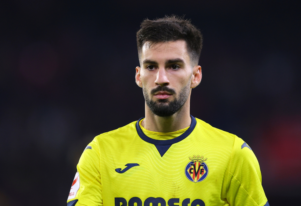 Aston Villa, Alex Baena