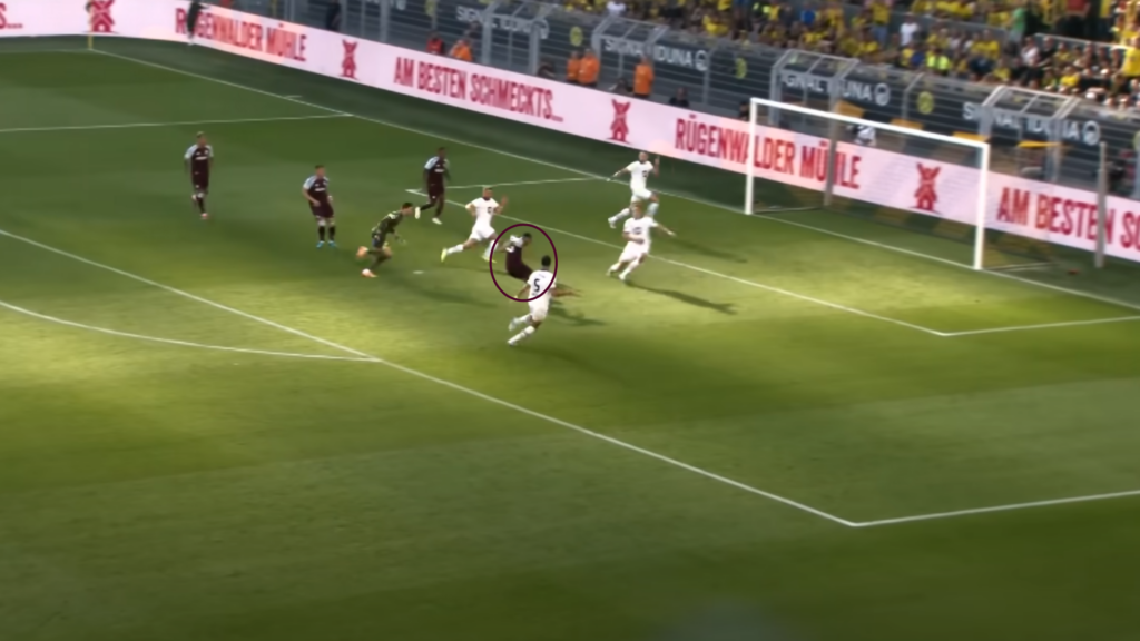 Aston Villa Archer