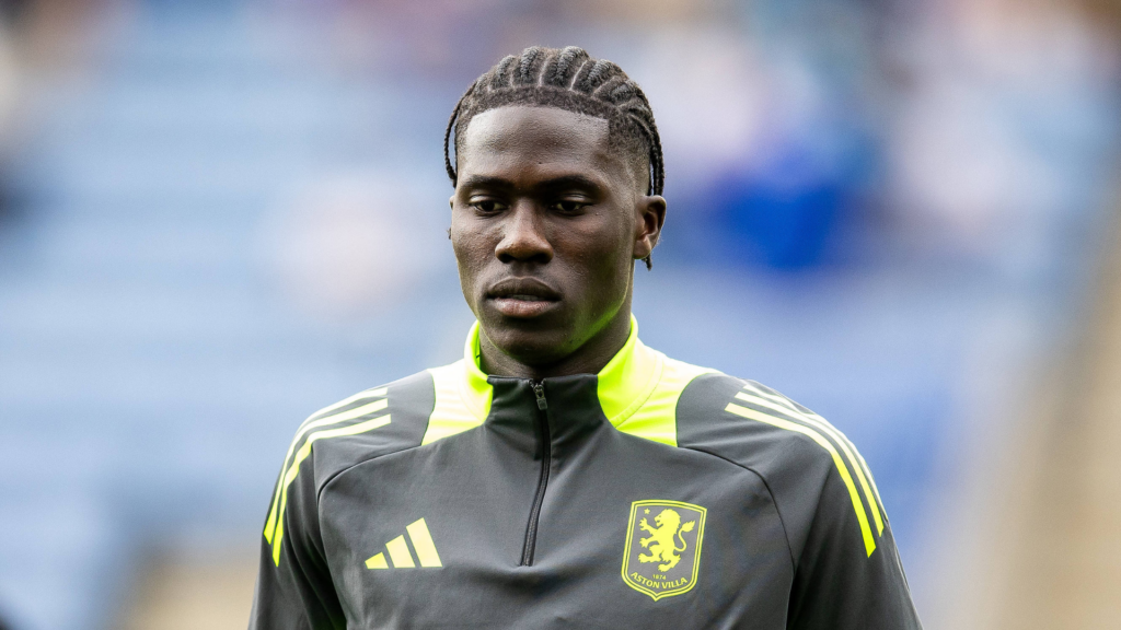 Amadou Onana Aston Villa