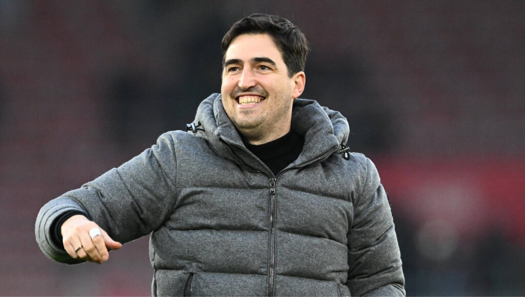 Aston Villa, Andoni Iraola