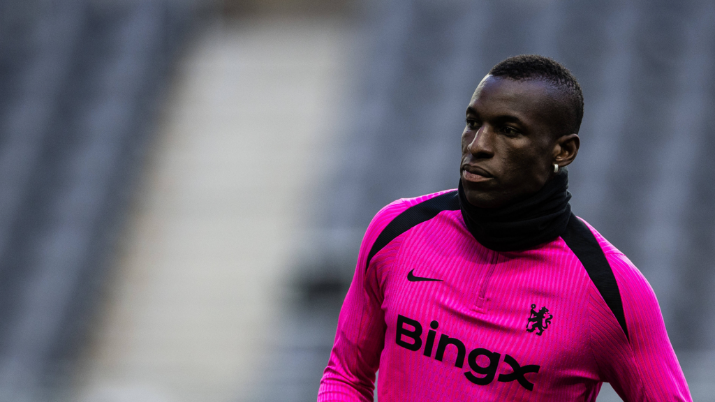 Nicolas Jackson in Chelsea gear