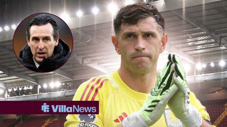 Unai Emery looking annoyed towards Emi Martinez in an Aston Villa shirt