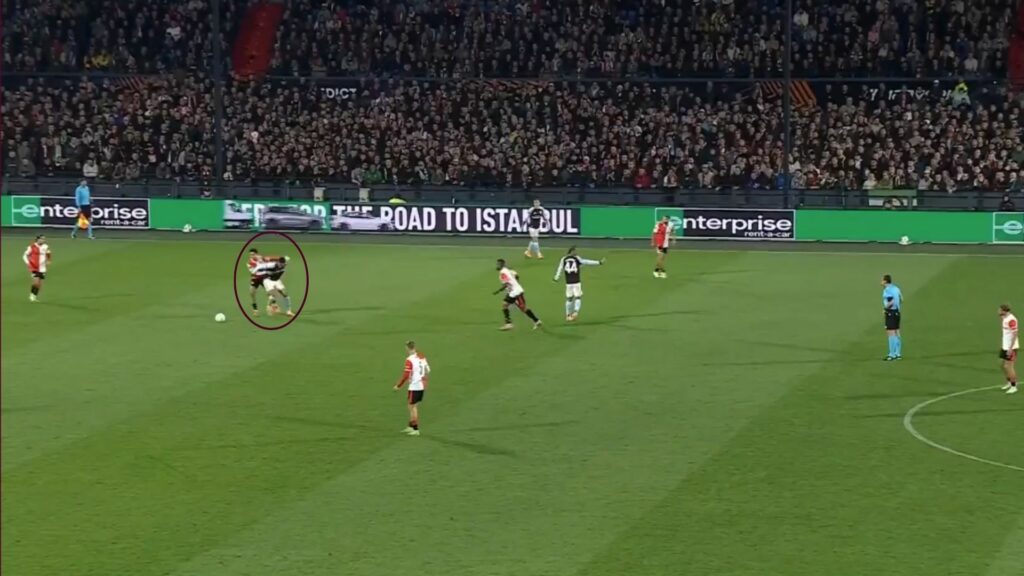 Morgan Rogers in Aston Villa vs Feyenoord