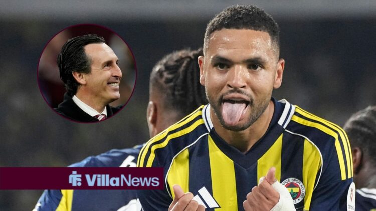 Unai Emery smiling in the way of Youssef En-Nesyri.