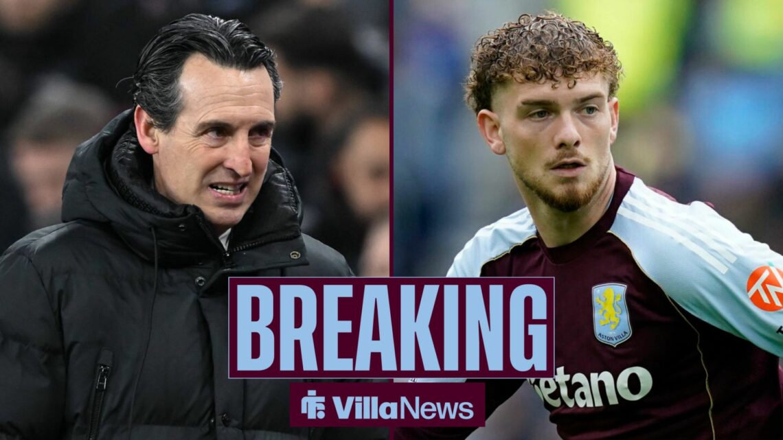 Unai Emery looking concerned in the direction of Harvey Elliott.