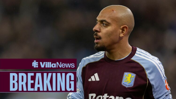 Donyell Malen in an Aston Villa shirt