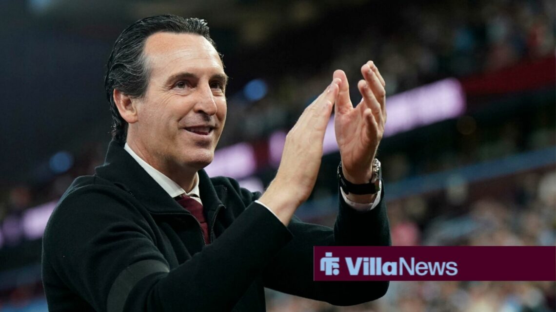 Unai Emery clapping