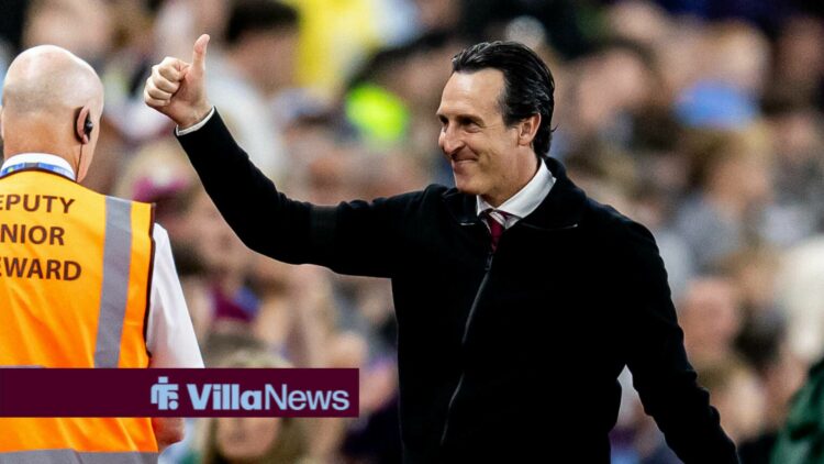 Unai Emery smiling with thumbs up