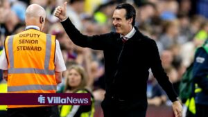 Unai Emery sticks up his thumb to the Aston Villa fans.