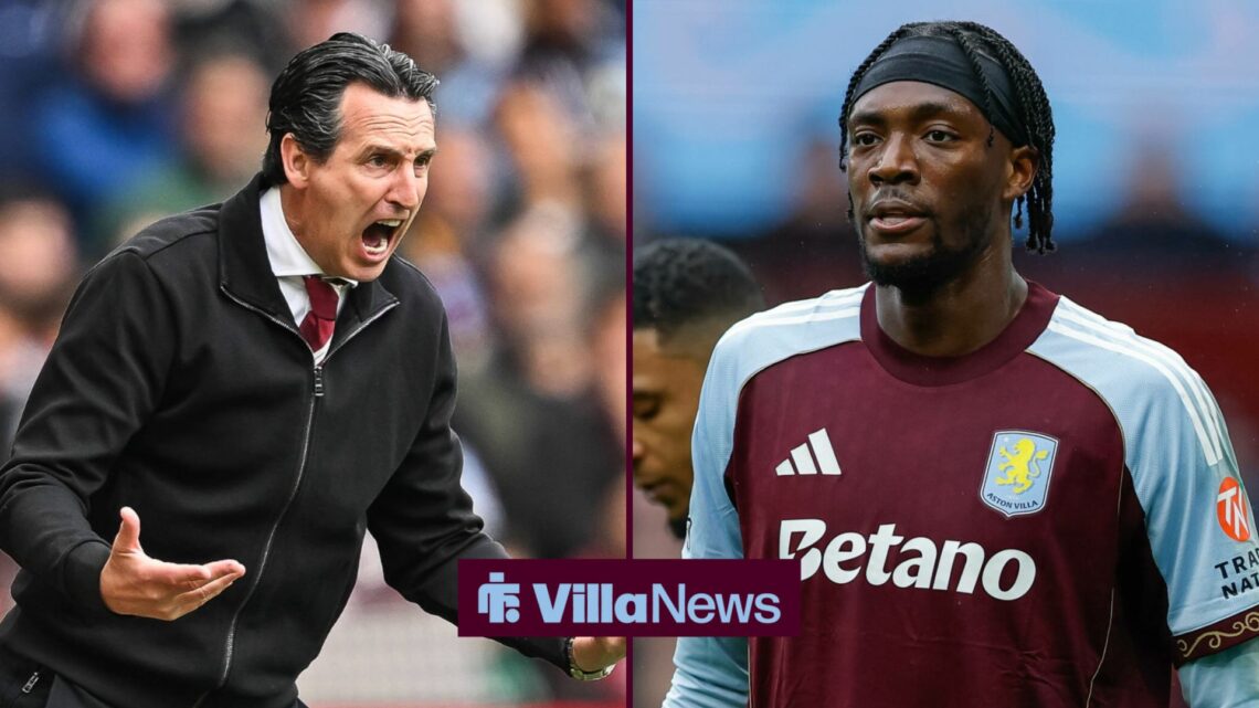 Tammy Abraham next to Unai Emery