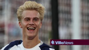 Lucas Bergvall of Tottenham Hotspur celebrates his goal in the 57th minute for 0-2 during the West Ham United FC v Tottenham Hotspur FC English Premier League match at the Tottenham Hotspur Stadium
